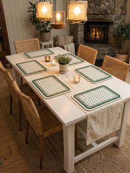 YELONA - White Dots PU Leather Table Mats (Pack of 6) (6 Seater)