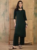 Green color option, Sold out, Currently selected