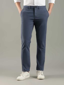 Tommy Hilfiger - Slim Fit Solid Mid Rise Chino