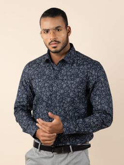Louis Stitch - Men's Navy Blue Formal Shirt
