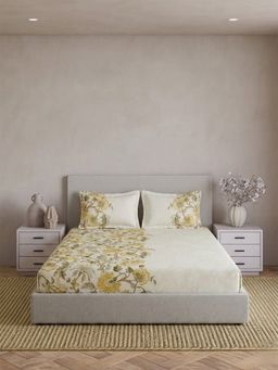 Ddecor Live Beautiful - Pure Cotton 180Tc Floral Beige Bedsheet with 2 Pillow Covers (Super King)