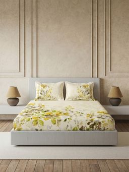 Ddecor Live Beautiful - Pure Cotton 145Tc Floral Beige Bedsheet with 2 Pillow Covers (King)