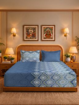 Urban Space - Lehriya Blue 200 Tc Cotton Bedsheet with 2 Pillow Covers