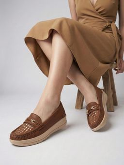 Aroom - Women Brown Loafers