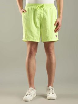 Tommy Hilfiger - Green Relaxed Fit Solid Mid Rise Shorts