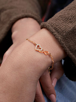 MINUTIAE - Gold Plated Crystals Link Bracelet