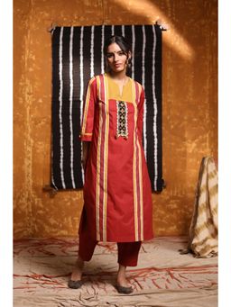 Shivani Bhargava - Maroon Cotton Stripes 3/4th Kurta with Pant (Set of 2)