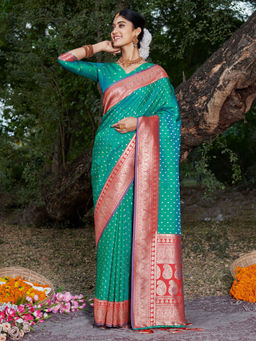 EXCLUSIVA - Green Banarasi Saree with Unstitched Blouse