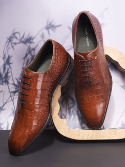 Hush Puppies - Men Tan Lace-Ups Formal Shoes
