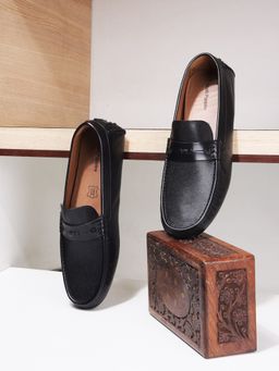 Hush Puppies - Men Black Slip-On Formal Shoes