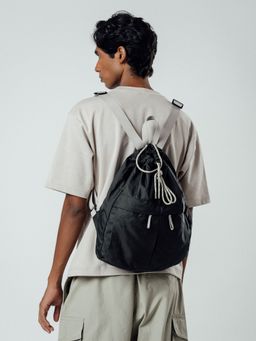 DailyObjects - Carbon Black Way Backpack (M)
