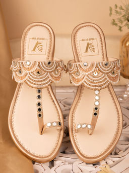 House of Vian - Jashn Kolhapuri Flats