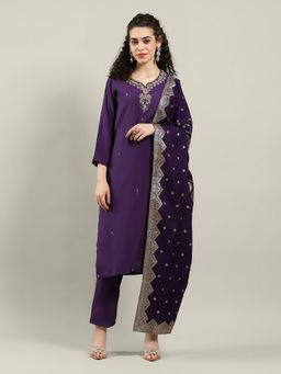 MEENA BAZAAR - Embroidered Purple Kurta with Pant and Dupatta
