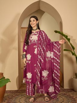 Vastramyaa - Women Wine Floral Kurta with Palazzo and Dupatta