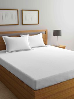 FABINALIV - White Striped 300 TC Cotton Blend Super King Size Double Bedsheet with 2 Pillow Covers