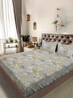 FABINALIV - Multicolor Floral 300 TC Cotton Blend Super King Bedsheet with 2 Pillow Covers