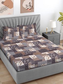 FABINALIV - Multicolor Geometric 300 TC Cotton Blend Super King Bedsheet with 2 Pillow Covers