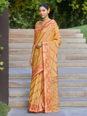 Buy EXCLUSIVA Yellow Banarasi Saree with Unstitched Blouse Online