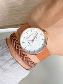 White color option, Currently selected