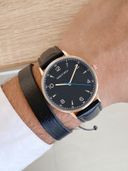 Black color option, Sold out