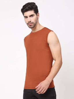 Dida - Men Rust Round Neck Regular Fit T-Shirt