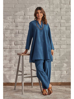 Tara-C-Tara - Blue Solid Mandarin Collar Kurta with Pant