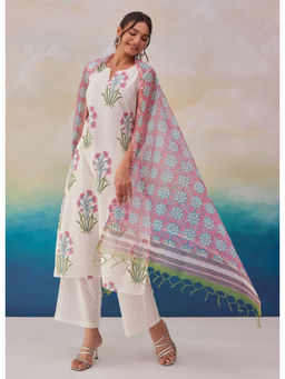 Tara-C-Tara - White Hand Block Printed Kurta with Pant and Dupatta