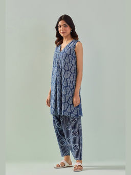 Tara-C-Tara - Women Hand Block Printed Kurta with Pant
