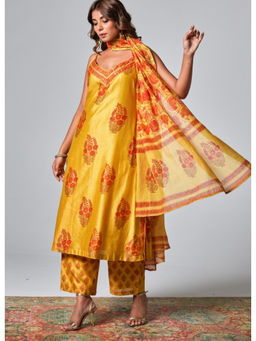 Tara-C-Tara - Yellow Chanderi Hand Block Printed Suit Set with Dupatta