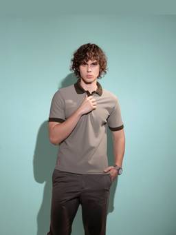Psyched - Men Beige Jacquard Polyester Regular Solid Polo T-Shirt