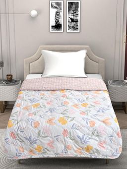FABINALIV - White Floral Ultrasonic Quilted Reversible Ac Room Double Bed Comforter (Single)
