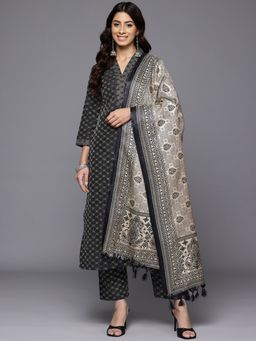 Varanga - Women Black Jacquard Kurta and Trouser with Dupatta (Set of 3)