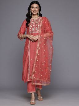 Varanga - Women Pink Zari Thread Embroidered Detailed Kurta with Trouser and Dupatta (Set of 3)