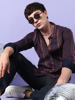 Campus Sutra - Mens Maroon Striped Regular Fit Casual Shirt