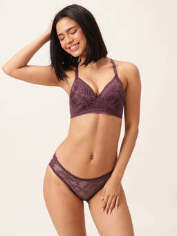 Clovia - Wine Padded Non-Wired Full Coverage Multiway Bra with Panty (Set of 2)