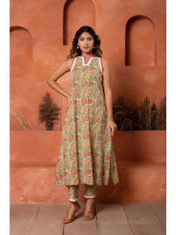 POMCHA - Dhoop Chaav Green Cotton Hand Block Embroidery Co-Ord (Set of 2)