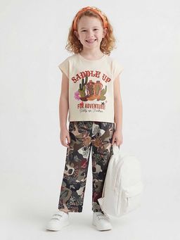 United Colors of Benetton - Beige Graphic Boxy Fit T-Shirt