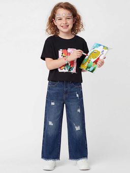 United Colors of Benetton - Cropped Fit Round Neck Graphic Print T-Shirt Black