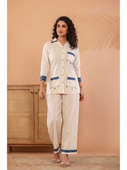 Autumnlane - Off White Collar Neck Solid/Plain Co-ord Set