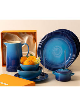 Le Creuset - Blue 8 Pcs Dinner Set