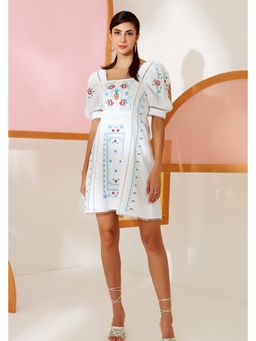 BOHO-CHIC By Sukriti Jain - White The Roseate Embroidered Dress