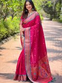 Pink color option, Sold out, Currently selected