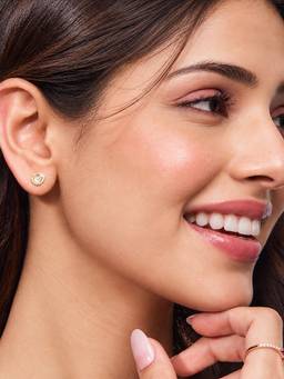 Zavya - Women Gold Stones Gold Plated Earrings