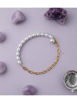 Veli Jewels - Women White Pearl 18K Gold Plated Bracelet