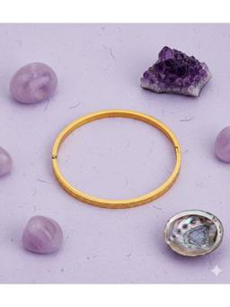 Veli Jewels - Women Gold Statement 18K Gold Plated Bracelet