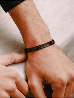 Aatmana - Men Stainless Steel Kada Bracelet