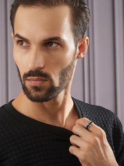 Aatmana - Men Black-Plated Jared Chain Stainless Steel Finger Ring