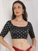 Black color option, Sold out, Currently selected