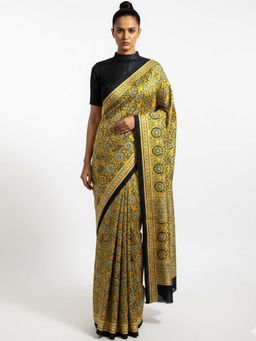 Niska - Ethnic Motifs Handloom Yellow Saree without Blouse