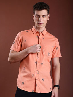 HIGHLANDER - Peach Conversational Printed Slim Fit Cotton Casual Shirt